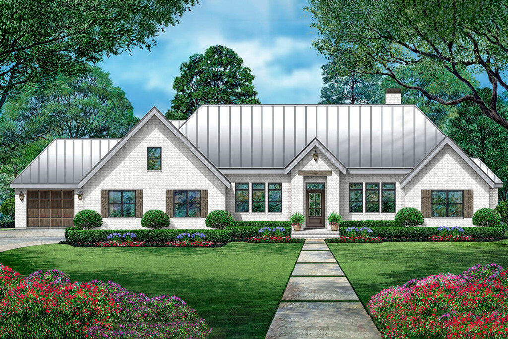 Single Story 4 Bedroom Hill Country House With 1200 Square Foot 3 Car  - Country Si.Gle Story House Plans